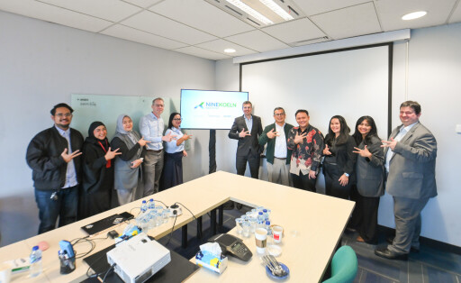 Koelnmesse Jakarta Joint Venture Vertragsunterzeichnung