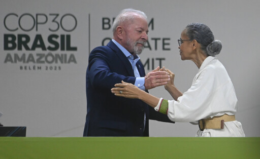 (251107) -- BELEM(BRAZIL), Nov. 7, 2025 -- Brazilian President Luiz Inacio Lula da Silva (L) greets Brazilian Environment and Climate Change Minister Marina Silva during the Belem Climate Summit ahead of the 30th Conference of the Parties (COP30) of the United Nations Framework Convention on Climate Change in Belem, Brazil, Nov. 6, 2025. UN Secretary-General Antonio Guterres and world leaders on Thursday urged governments to take immediate, decisive actions and make concerted efforts to combat climate change. (Photo by Xinhua) BRAZIL-BELEM-COP30-BELEM CLIMATE SUMMIT LucioxTavora