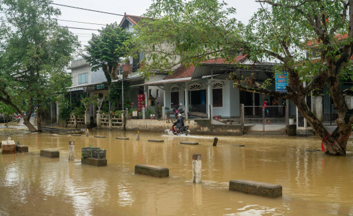 Vietnam Fluten Provinz Hue November 2025